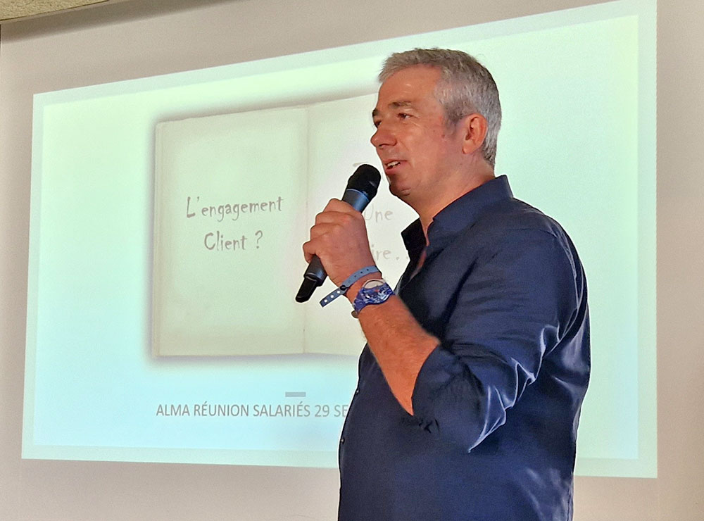 Alain Bouveret, consultant expert en Relation Client.