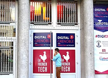 Le bâtiment Totem de Digital Grenoble